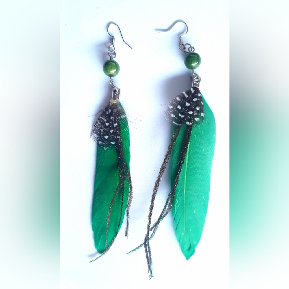 3/$20! Feather dangle beaded vintage statement earrings, green